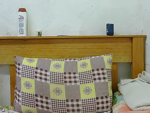 zuhura69 webcam