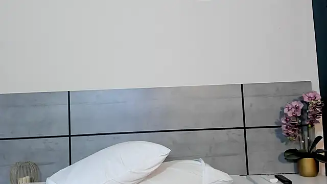 kiraspell - Kiraspell's free webcam - UK Sex Cams