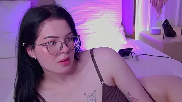 CindyMil webcam