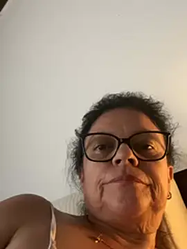 Sharongirl07 webcam