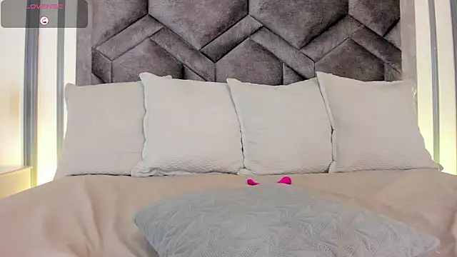 cocoamore webcam
