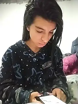 Ariell_Kieran live sex cam