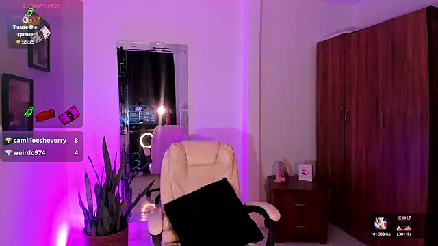 chloejones__ webcam