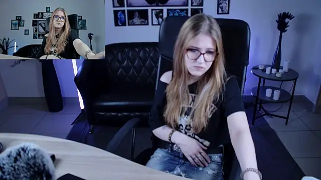 lanafitch webcam