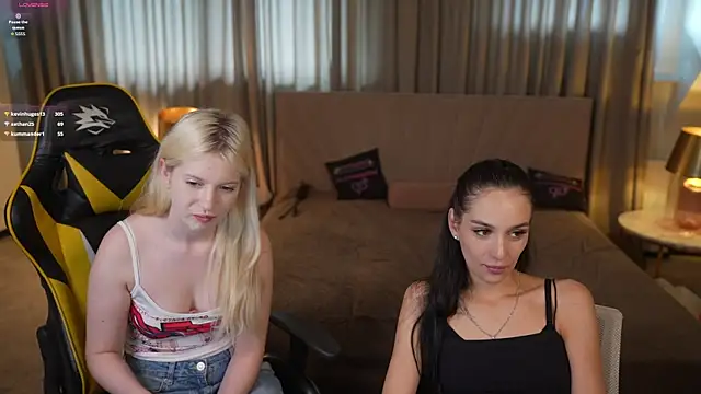 Mila_Rose054 webcam