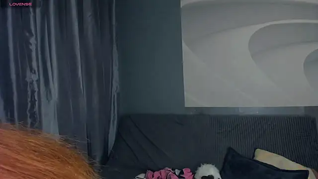 TarynPalek webcam