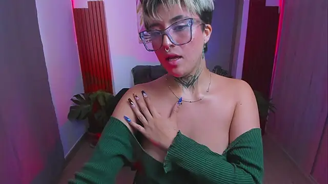 Rebeka-baker webcam