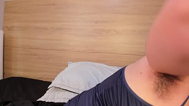 madelaine_blosson webcam
