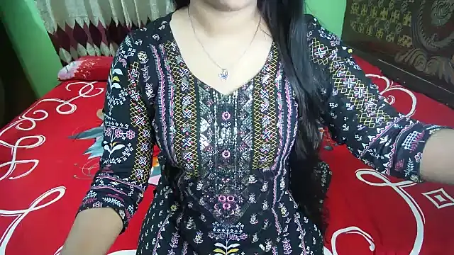 BengaliQueenStar webcam
