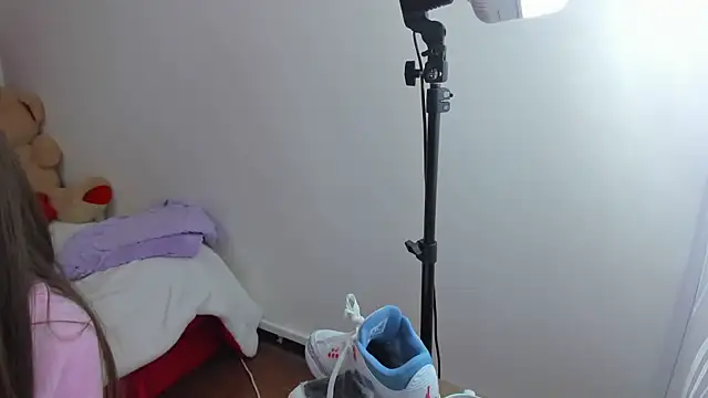 Luna_Analya webcam