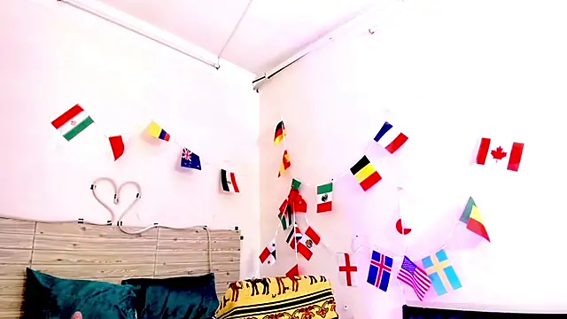 lilahSweet webcam