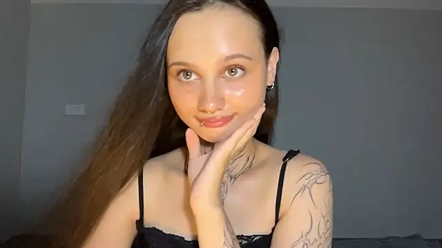 MayraLucarelli webcam