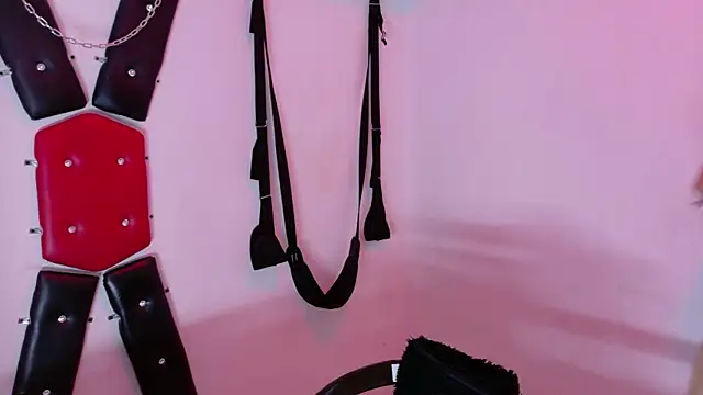 AliceandMax webcam