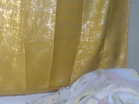 Sexxy-skinny webcam