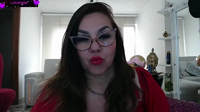 Myrnasexxx webcam