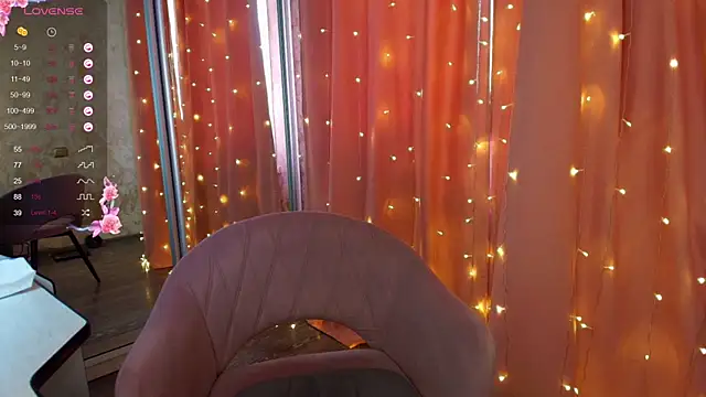 Mia_Bows webcam