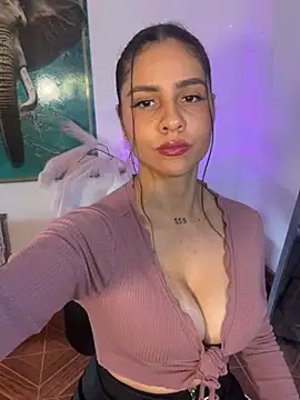 alisaa_jhons1 webcam