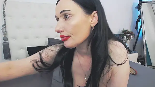 AlinaOnly webcam
