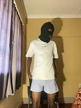 lootlove-26 live webcam