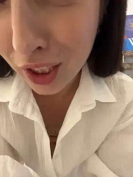 Holly_Play