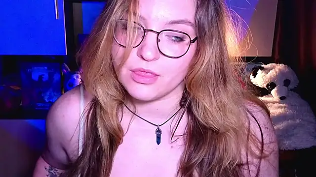 ZayaRush live cam on StripChat