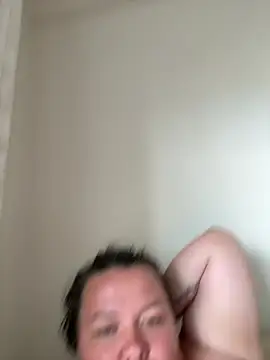 SunnyLeila2101 webcam