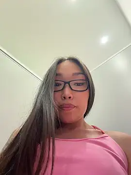 trytomakememoam webcam