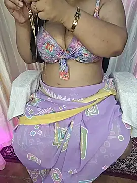 Curvy_Pooja webcam