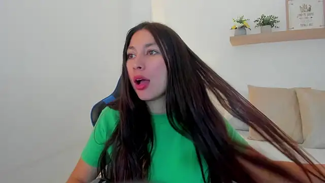bella_99_ webcam