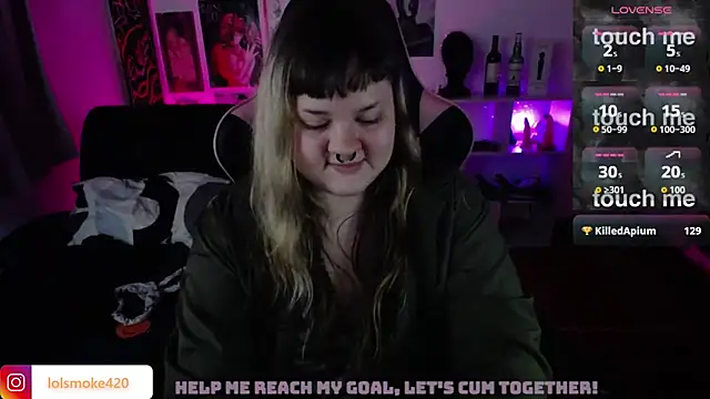Bdsm_and_fries live cam on StripChat