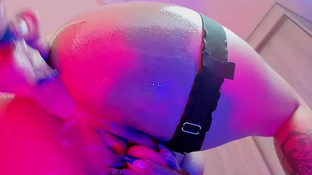 Rebeka-baker webcam