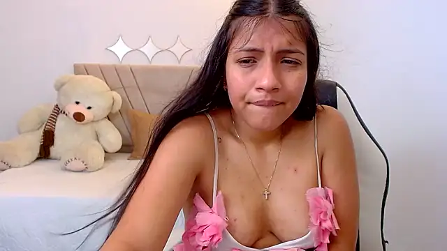 zara_cute webcam