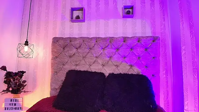 jeanne_holland webcam