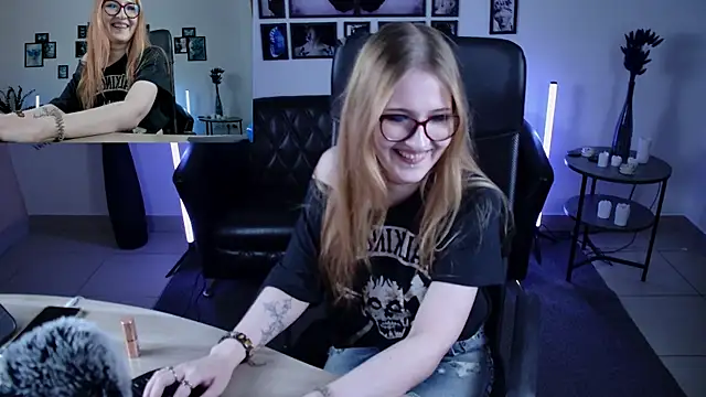 lanafitch webcam