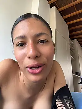 Valentinabaker webcam