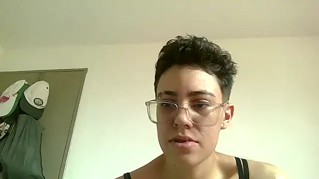 Cutie_Shy_ webcam