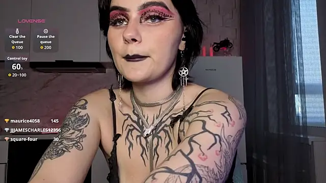 IntrigueYourDay webcam