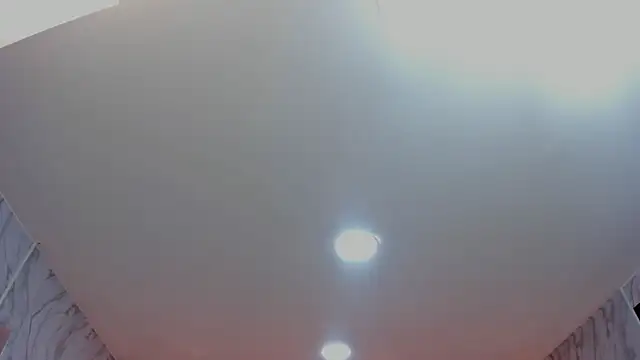 LatinaHoleQueen webcam
