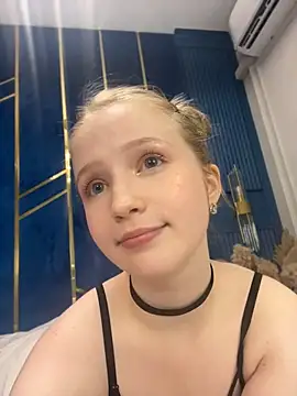 LilianHowards webcam