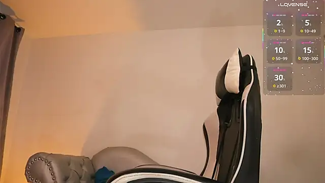 Velvet_Raze webcam