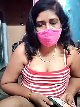 Rulali_44 webcam