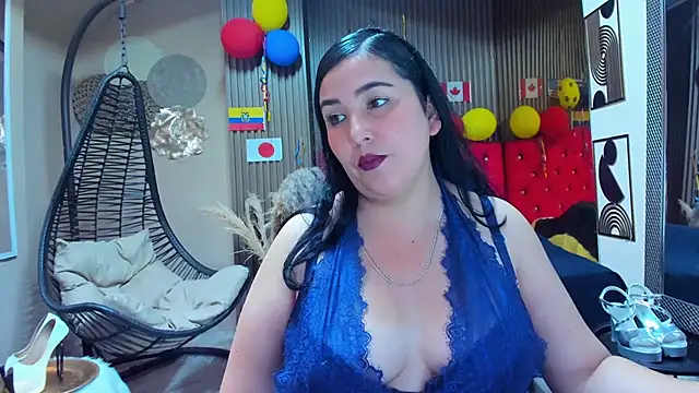 BBWLuxuryMuse webcam