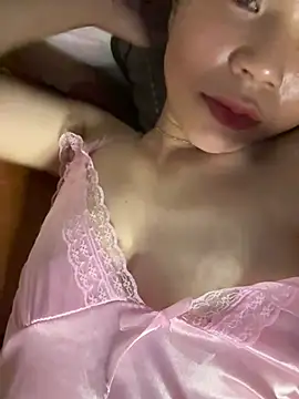 Aria_Maya webcam