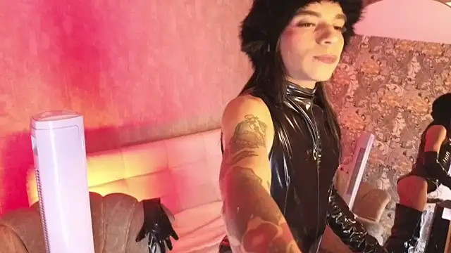 mistress_lilacorleone webcam