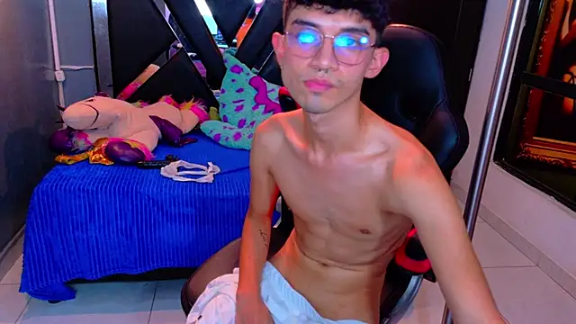 LiamHeatx webcam