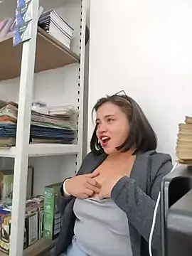 Melany-1 webcam