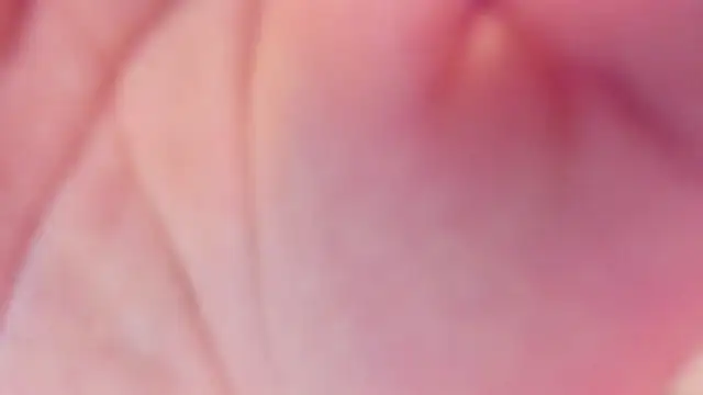 BustyGlow webcam