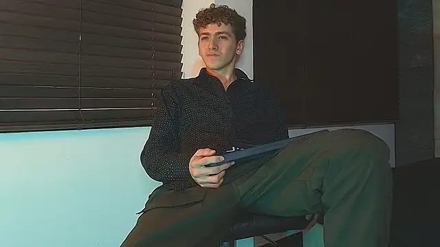 Tyler_Mcrey webcam