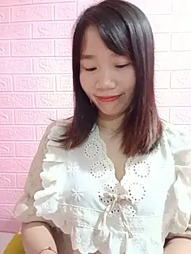 Em_xinh05 webcam