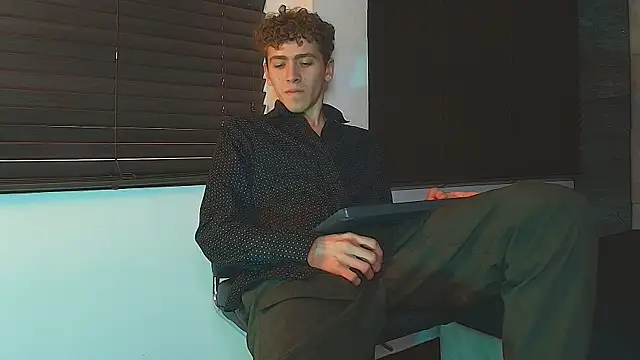 Tyler_Mcrey webcam